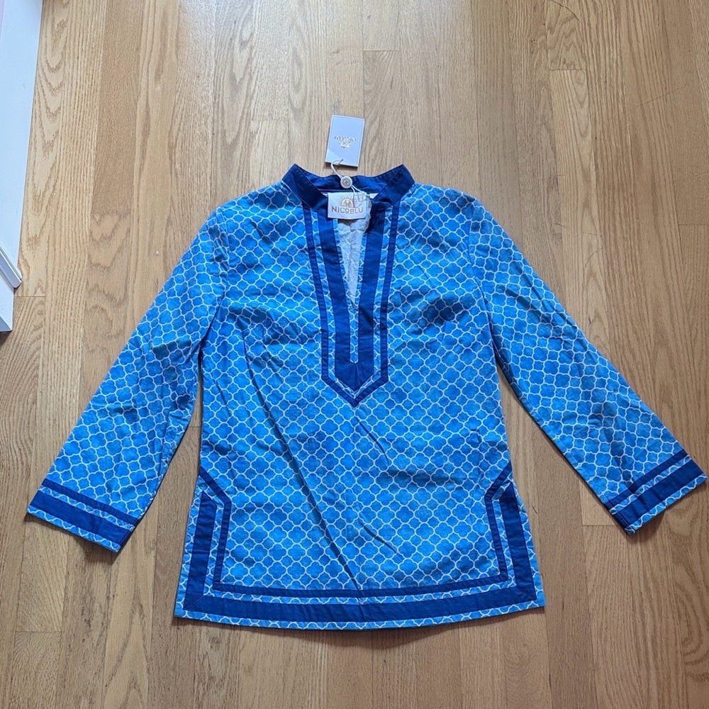 NicoBlu NWT Capri Blue Alhambra Print Tunic PXS - Picture 3 of 10